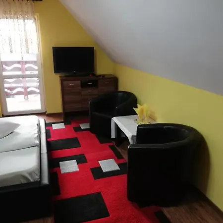 Pension, & Biker Station Zur Deutschen Eiche 3* Ciocăneşti